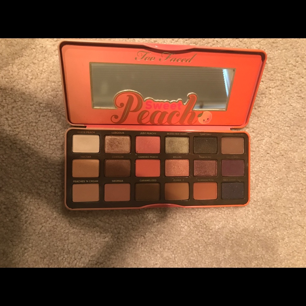 TooFaced peach palette